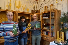 Das Verkaufsteam, Volker Witkowski, Thomas Kurzmann und Christine Schantl freuen sich über den regen Besuch.